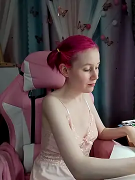 Fuzzy Unicorn online show from October 21, 2025, 7:14 pm