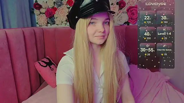 AnimeAlica18 online show from November 12, 2025, 10:15 am