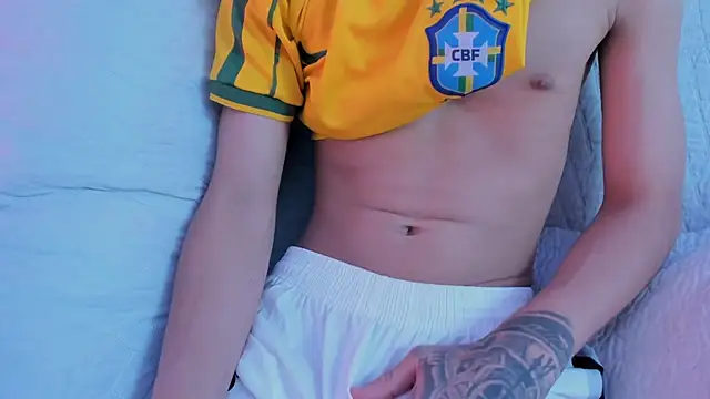 thiago kinghot online show from September 27, 2025, 6:18 am