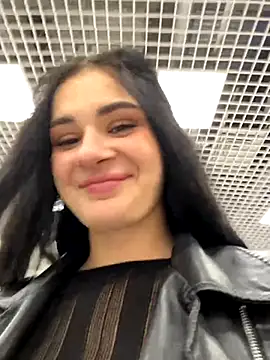 MiraReach online show from October 8, 2025, 3:26 am