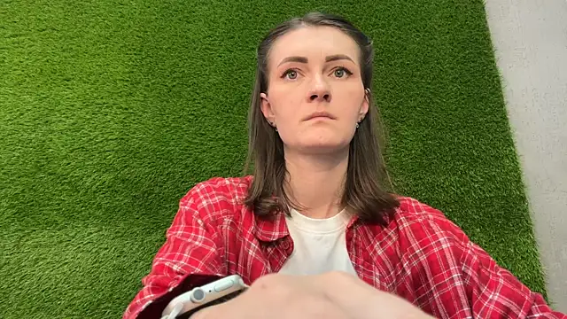 AshlyJoy online show from September 22, 2025, 10:28 am