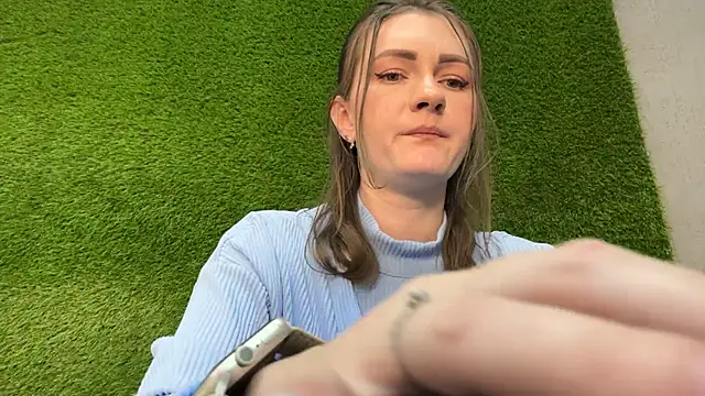 AshlyJoy online show from November 5, 2025, 8:14 am