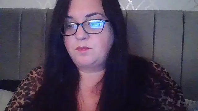 Curvy OliviaXX online show from September 14, 2025, 6:18 pm