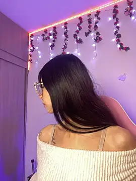 Lia  1 online show from January 16, 2026, 12:36 am