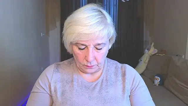 Milana Milky online show from November 27, 2025, 6:04 am