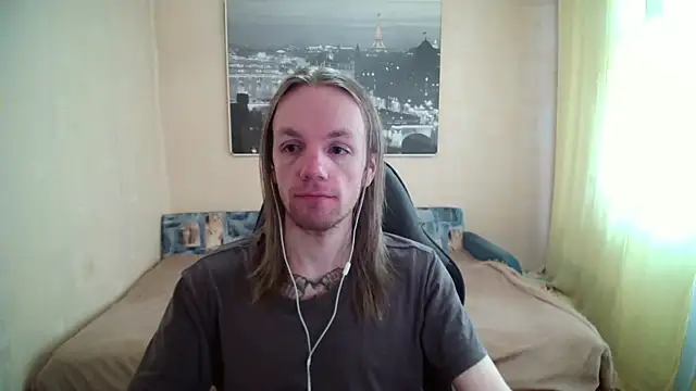 Snapshot of AdamDickens chatting on April 4, 2026, 9:40 am AdamDickens online show from April 4, 2026, 9:40 am