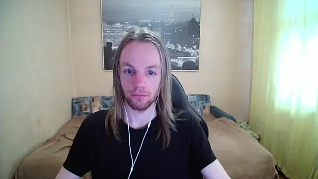 Snapshot of AdamDickens chatting on April 12, 2026, 4:17 am AdamDickens online show from April 12, 2026, 4:17 am