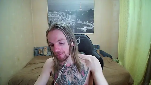 Snapshot of AdamDickens chatting on May 6, 2026, 12:19 am AdamDickens online show from May 6, 2026, 12:19 am