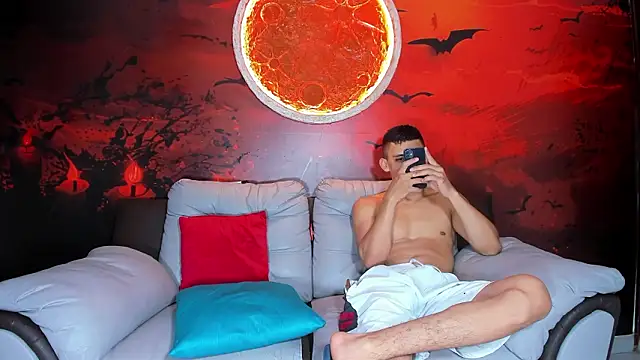 Party cocks online show from February 27, 2026, 5:40 am