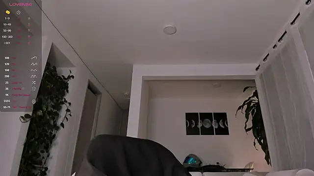 Hotay andrew online show from September 30, 2025, 4:06 am