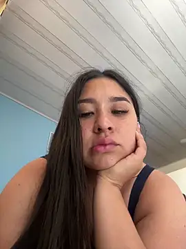 BELLAALEJA online show from September 28, 2025, 7:19 pm