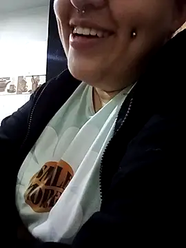 Witch Scarlet online show from March 4, 2026, 1:33 am