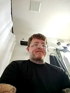 Snapshot of Bwcgoonie chatting on September 16, 2025, 6:47 am Bwcgoonie online show from September 16, 2025, 6:47 am