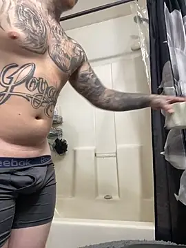 Snapshot of Bwcgoonie chatting on September 28, 2025, 10:26 pm Bwcgoonie online show from September 28, 2025, 10:26 pm