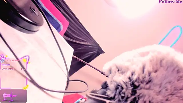 ASTRIDCHAT online show from January 16, 2026, 9:52 pm