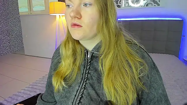 AshleyJoness online show from January 14, 2026, 5:57 am