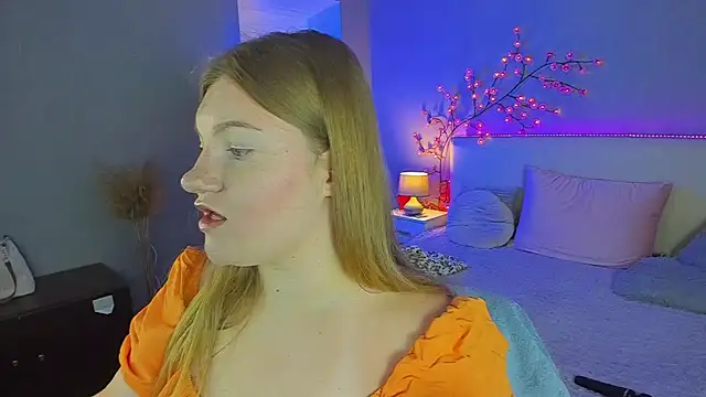 AshleyJoness online show from July 6, 2026, 4:53 am