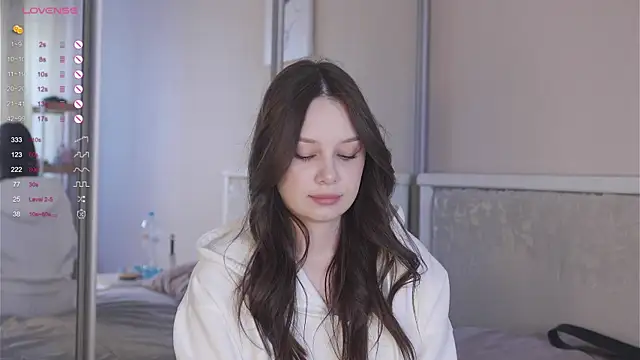 Snapshot of chillgirll chatting on March 29, 2026, 5:07 am chillgirll online show from March 29, 2026, 5:07 am