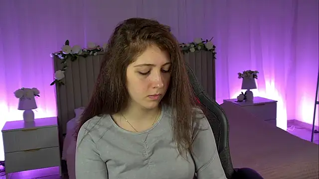 Mary Miiller online show from October 26, 2025, 6:19 am