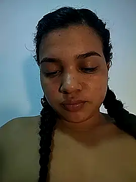 Eimy-04 online show from November 10, 2025, 7:13 pm