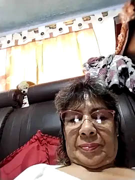 Snapshot of OliviaMorris1 chatting on September 30, 2025, 6:24 pm OliviaMorris1 online show from September 30, 2025, 6:24 pm