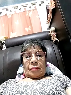 Snapshot of OliviaMorris1 chatting on October 4, 2025, 10:52 pm OliviaMorris1 online show from October 4, 2025, 10:52 pm