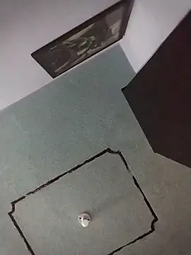 Snapshot of OliviaMorris1 chatting on October 22, 2025, 10:48 am OliviaMorris1 online show from October 22, 2025, 10:48 am