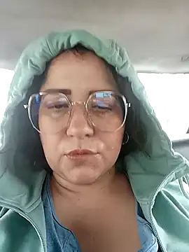 lindsay taylorjoy online show from October 16, 2025, 4:30 pm