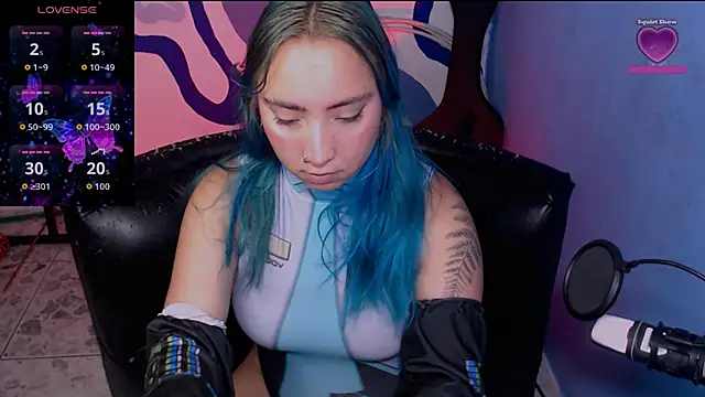 IrisSmil3 online show from September 28, 2025, 8:14 pm