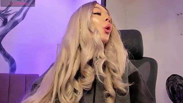 CleoWhite online show from January 6, 2026, 9:07 pm