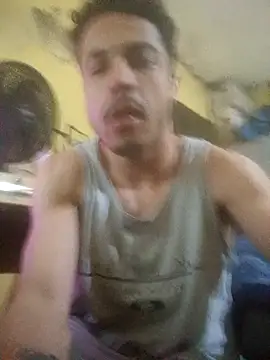 Snapshot of Veww1313 chatting on October 8, 2025, 5:10 pm Veww1313 online show from October 8, 2025, 5:10 pm