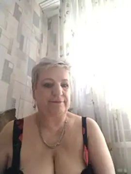 Snapshot of StarNicole chatting on June 10, 2026, 5:50 am StarNicole online show from June 10, 2026, 5:50 am
