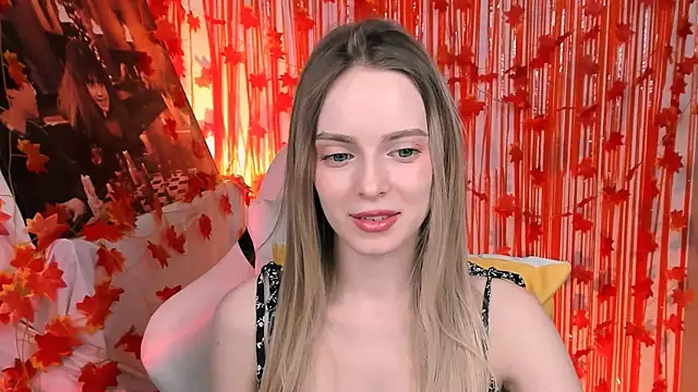 JuliaBrewwer online show from October 20, 2025, 11:32 am