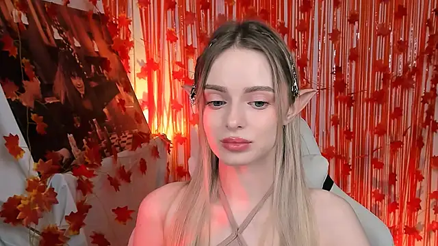 JuliaBrewwer online show from October 27, 2025, 11:58 am