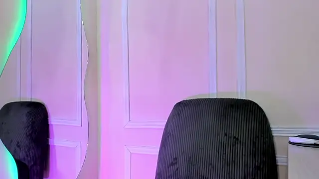 dulce fiore07 online show from December 20, 2025, 11:17 am