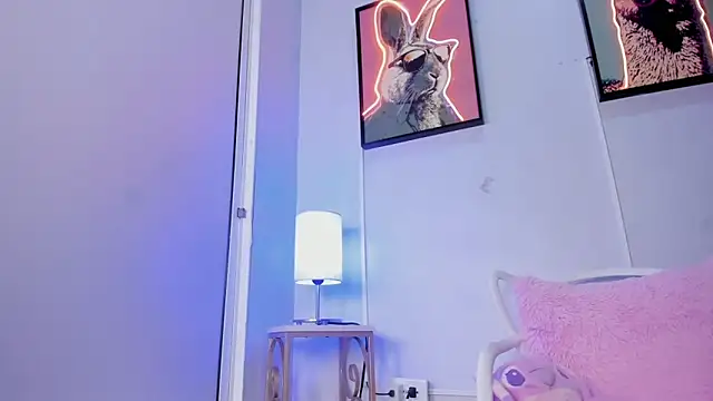 dulce fiore07 online show from February 26, 2026, 12:26 pm