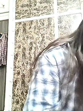 Snapshot of MISS_RIYA14 chatting on November 8, 2025, 5:45 pm MISS RIYA14 online show from November 8, 2025, 5:45 pm