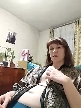 Flower2931 online show from February 28, 2026, 6:09 pm