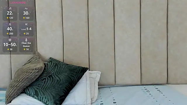 Snapshot of _Zahiira_ chatting on October 14, 2025, 11:55 am Zahiira online show from October 14, 2025, 11:55 am