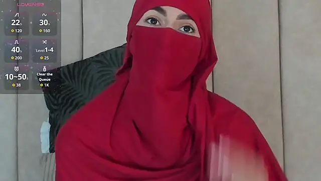 Snapshot of _Zahiira_ chatting on November 25, 2025, 12:16 pm Zahiira online show from November 25, 2025, 12:16 pm