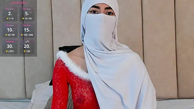 Snapshot of _Zahiira_ chatting on December 1, 2025, 11:59 am Zahiira online show from December 1, 2025, 11:59 am