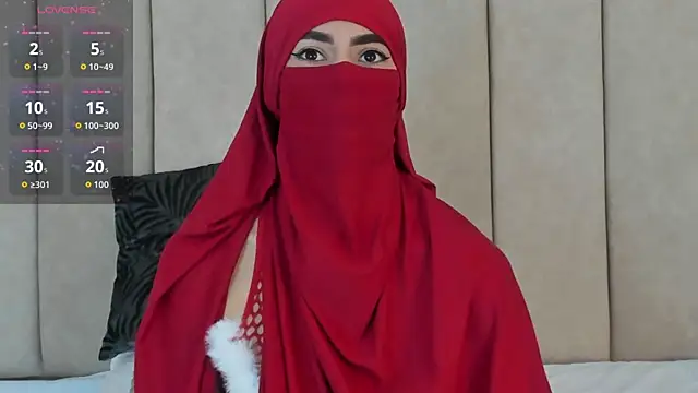 Snapshot of _Zahiira_ chatting on December 2, 2025, 12:32 pm Zahiira online show from December 2, 2025, 12:32 pm