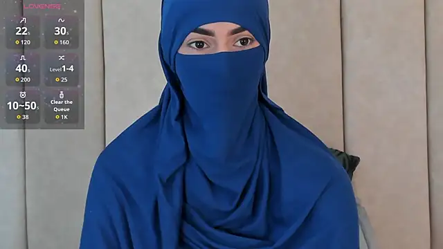 Snapshot of _Zahiira_ chatting on December 17, 2025, 11:27 am Zahiira online show from December 17, 2025, 11:27 am