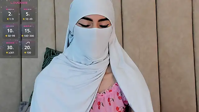 Snapshot of _Zahiira_ chatting on January 9, 2026, 12:08 pm Zahiira online show from January 9, 2026, 12:08 pm