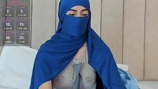 Snapshot of _Zahiira_ chatting on March 5, 2026, 12:23 pm Zahiira online show from March 5, 2026, 12:23 pm