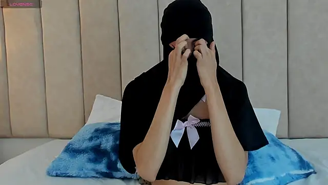 Snapshot of _Zahiira_ chatting on March 13, 2026, 12:23 pm Zahiira online show from March 13, 2026, 12:23 pm