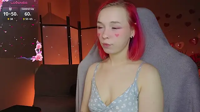 Snapshot of NaomiYoru chatting on February 15, 2026, 8:38 pm NaomiYoru online show from February 15, 2026, 8:38 pm