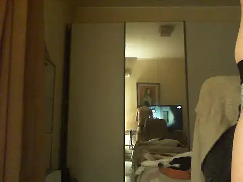 KalendaXL online show from March 3, 2026, 12:50 am