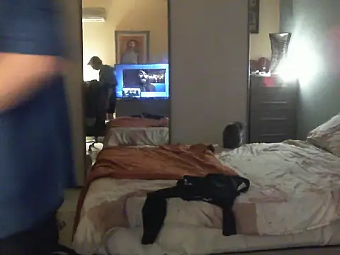 KalendaXL online show from April 3, 2026, 9:35 pm