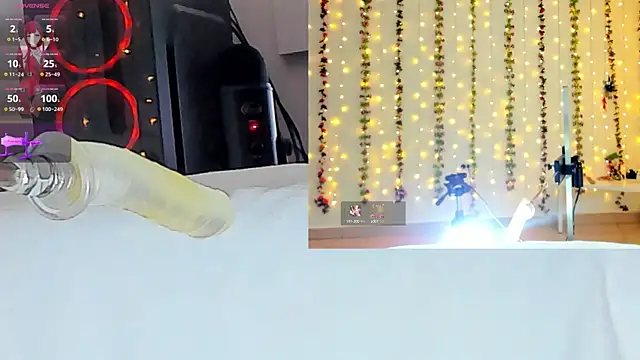 Kitty  Rose   online show from September 20, 2025, 10:27 am